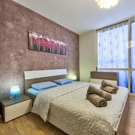 Spinola Court - Stunning Seaview Apartment & Penthouse On Spinola Bay By Shortletsmalta San Ġiljan Exterior foto