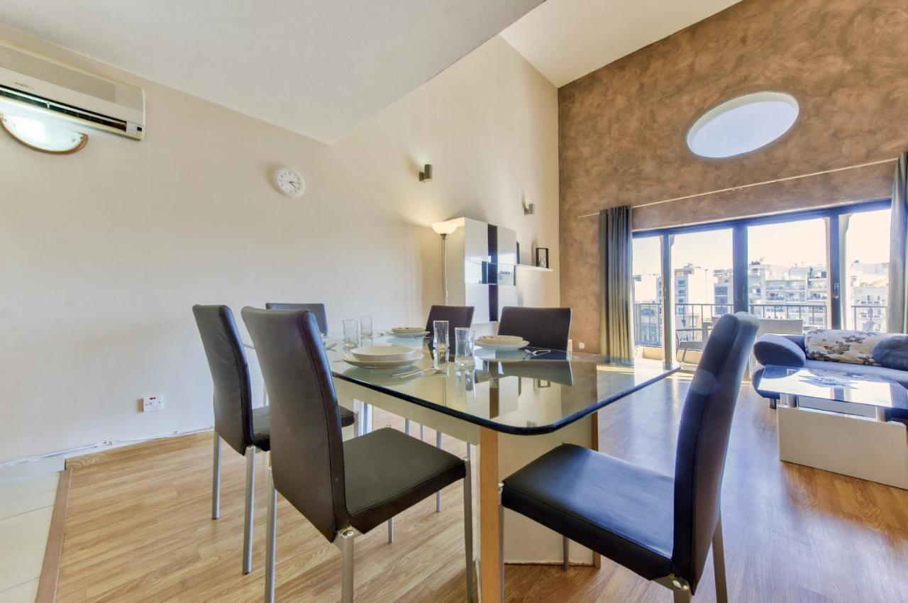 Spinola Court - Stunning Seaview Apartment & Penthouse On Spinola Bay By Shortletsmalta San Ġiljan Exterior foto