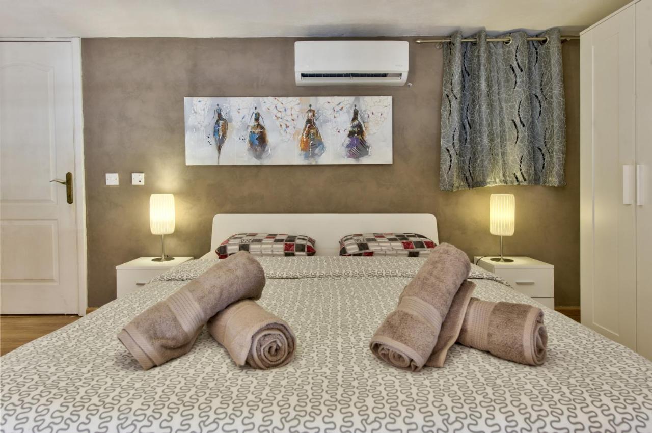 Spinola Court - Stunning Seaview Apartment & Penthouse On Spinola Bay By Shortletsmalta San Ġiljan Exterior foto