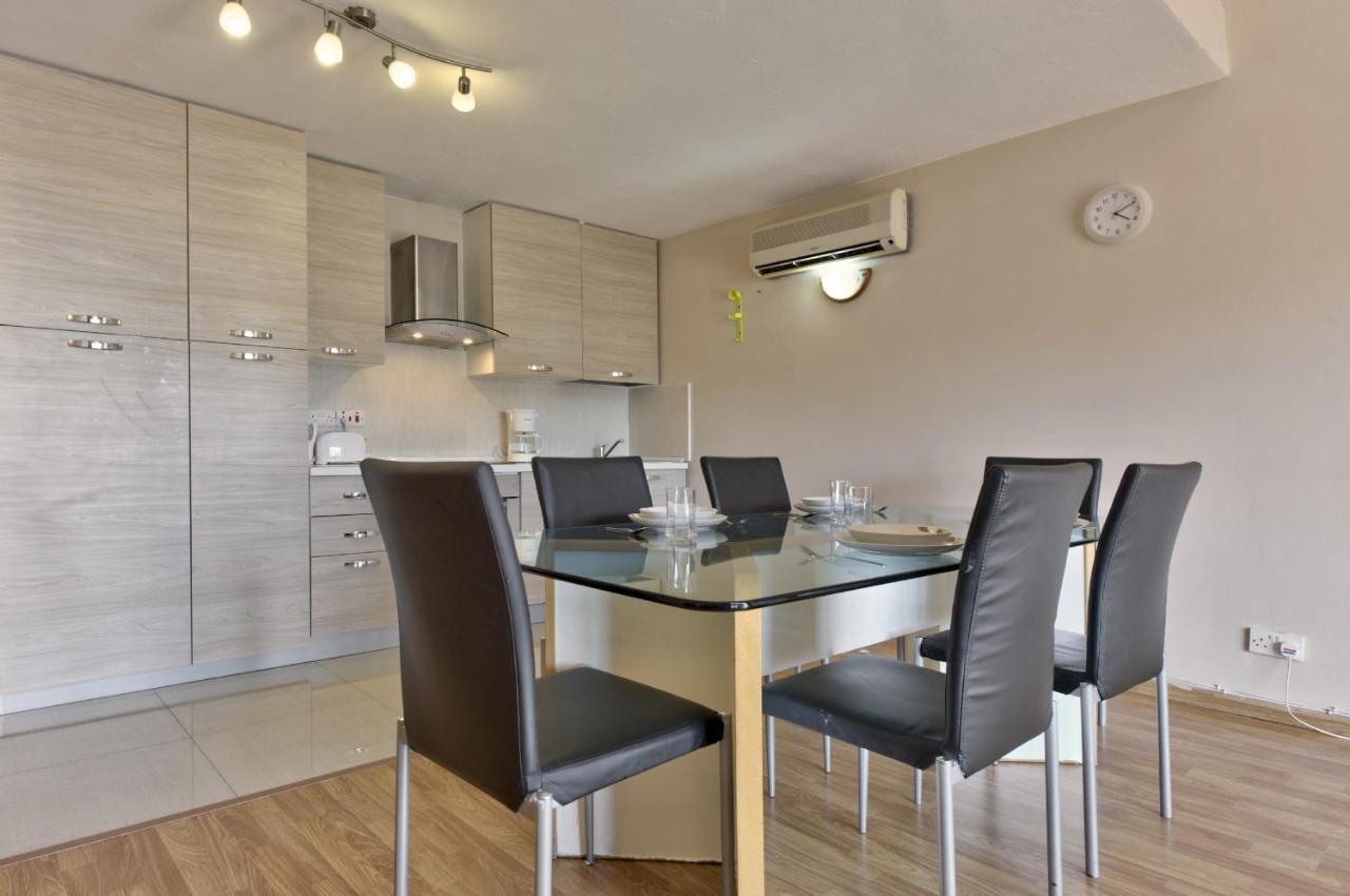 Spinola Court - Stunning Seaview Apartment & Penthouse On Spinola Bay By Shortletsmalta San Ġiljan Exterior foto