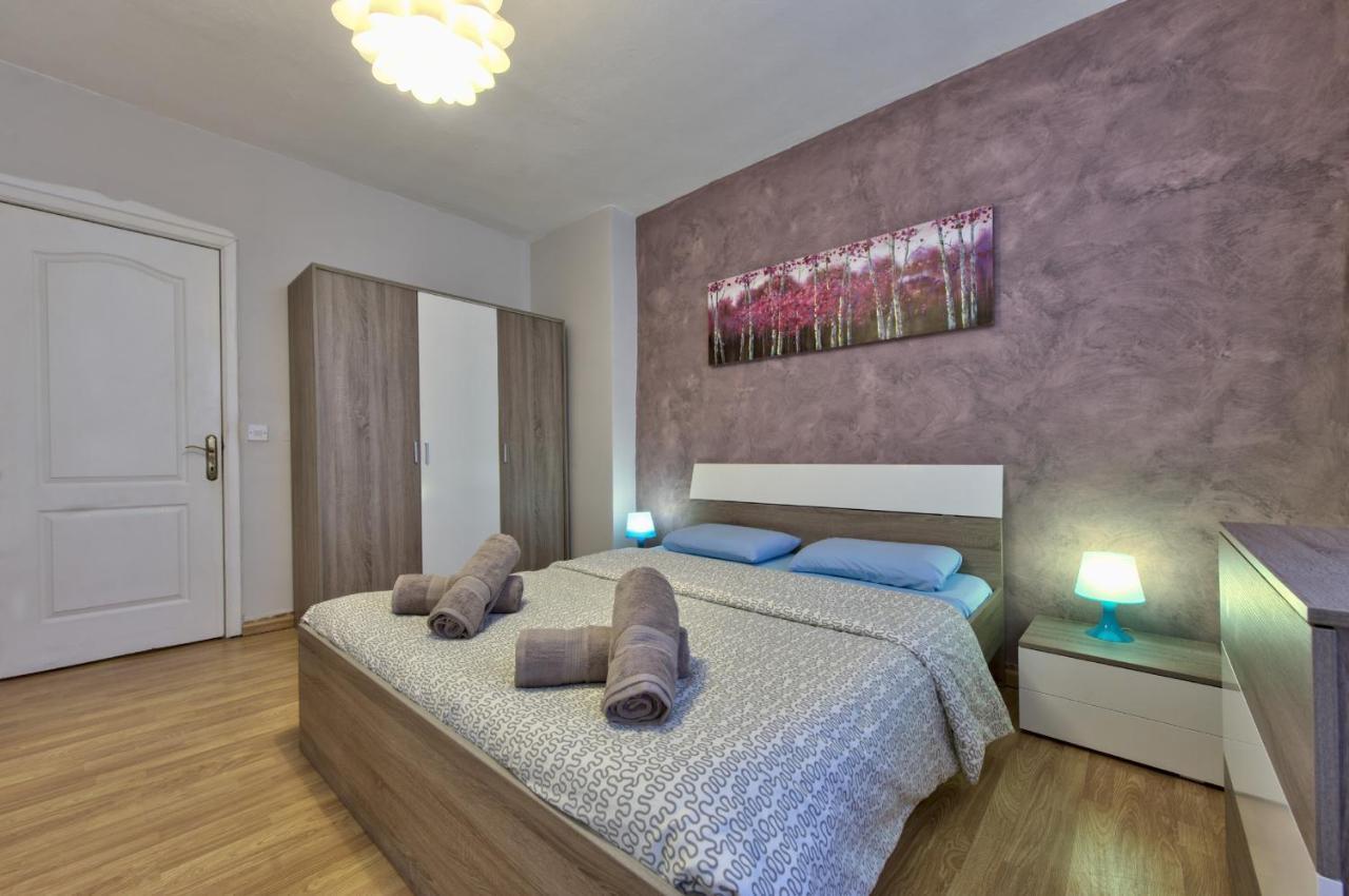 Spinola Court - Stunning Seaview Apartment & Penthouse On Spinola Bay By Shortletsmalta San Ġiljan Exterior foto