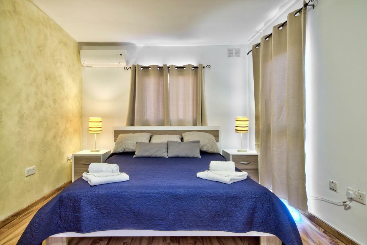Spinola Court - Stunning Seaview Apartment & Penthouse On Spinola Bay By Shortletsmalta San Ġiljan Exterior foto